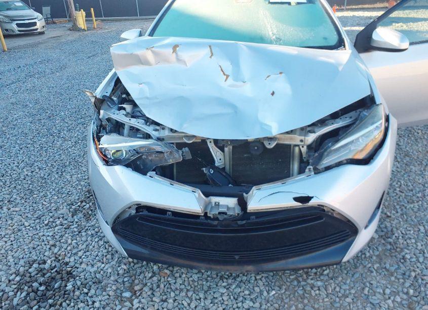 Photo 6 of 2017 Toyota Corolla LE (VIN 2T1BURHE1HC790234)