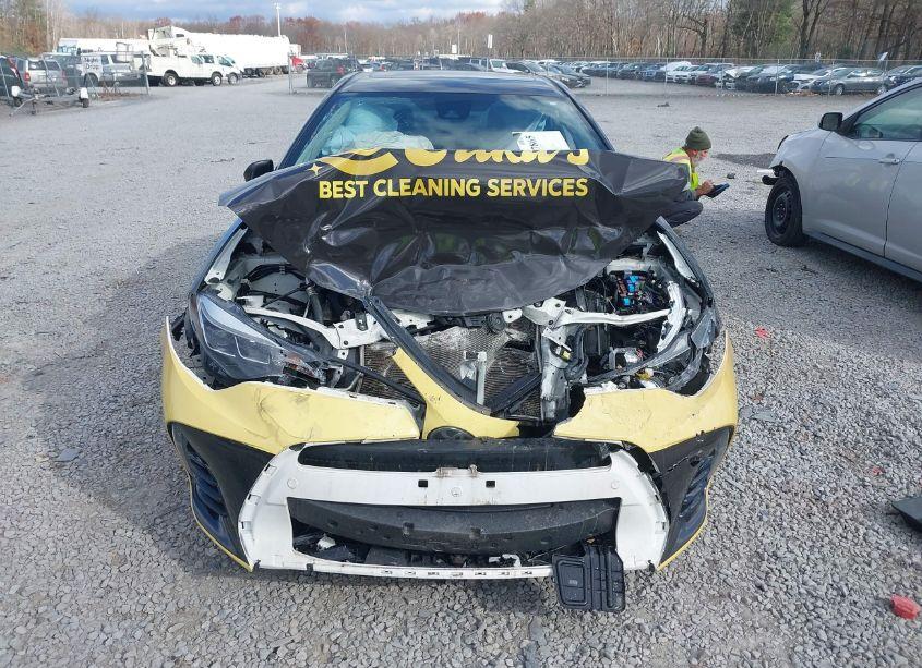 Photo 12 of 2017 Toyota Corolla L/LE/XLE/SE/XSE (VIN 2T1BURHE1HC812247)