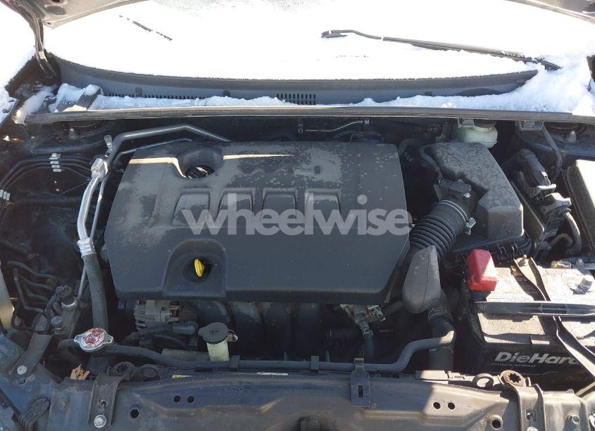 Photo 10 of 2017 Toyota Corolla LE (VIN 2T1BURHE1HC812510)