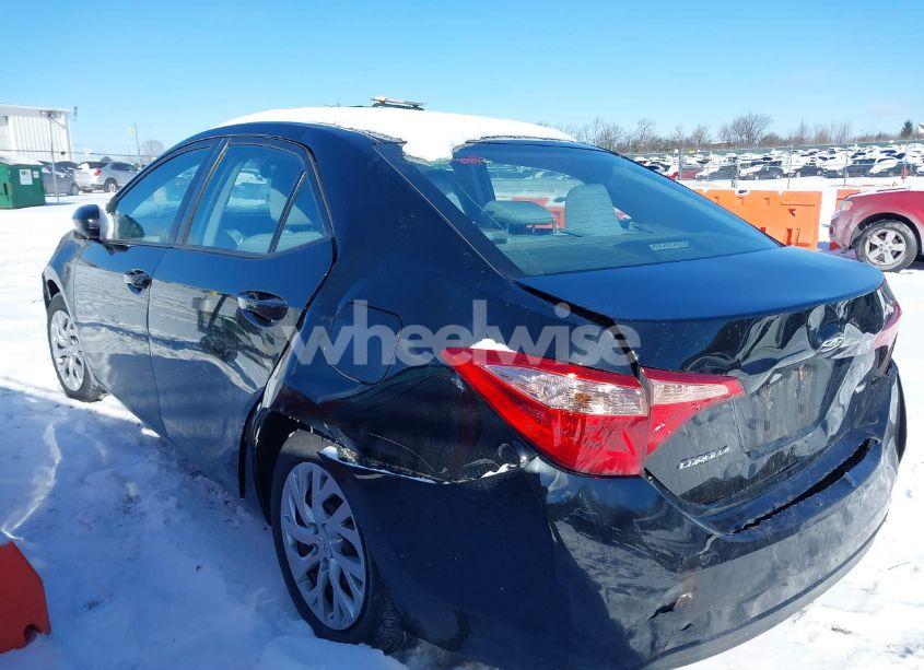 Photo 14 of 2017 Toyota Corolla LE (VIN 2T1BURHE1HC812510)