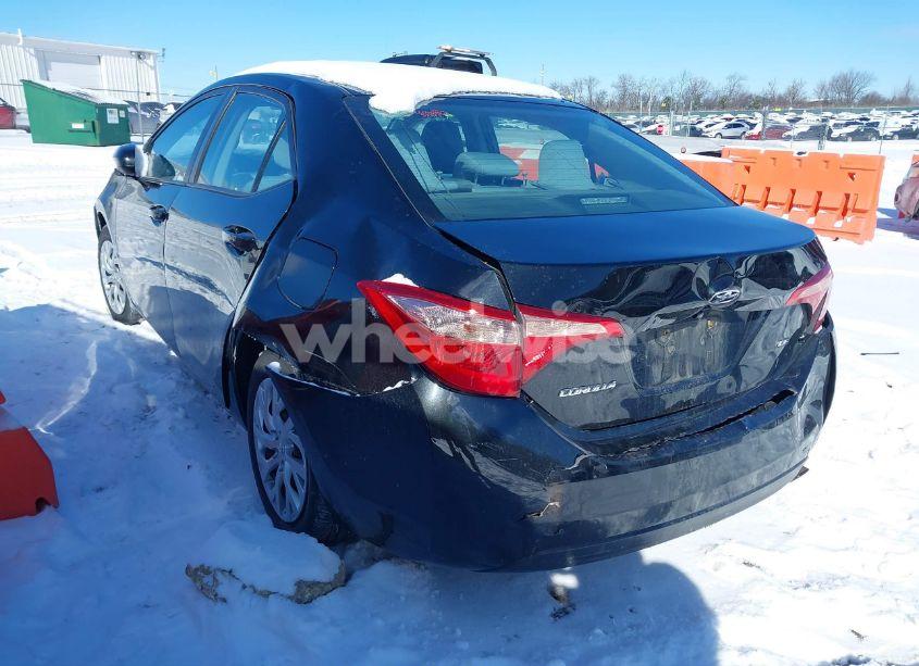 Photo 3 of 2017 Toyota Corolla LE (VIN 2T1BURHE1HC812510)