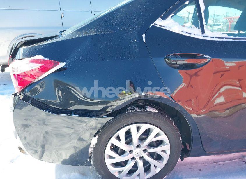 Photo 6 of 2017 Toyota Corolla LE (VIN 2T1BURHE1HC812510)