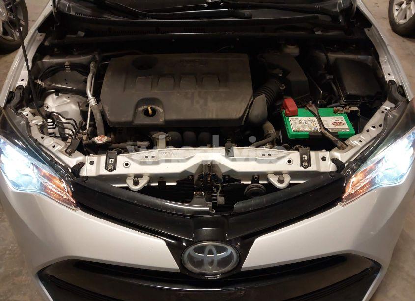 Photo 10 of 2017 Toyota Corolla LE (VIN 2T1BURHE1HC812619)