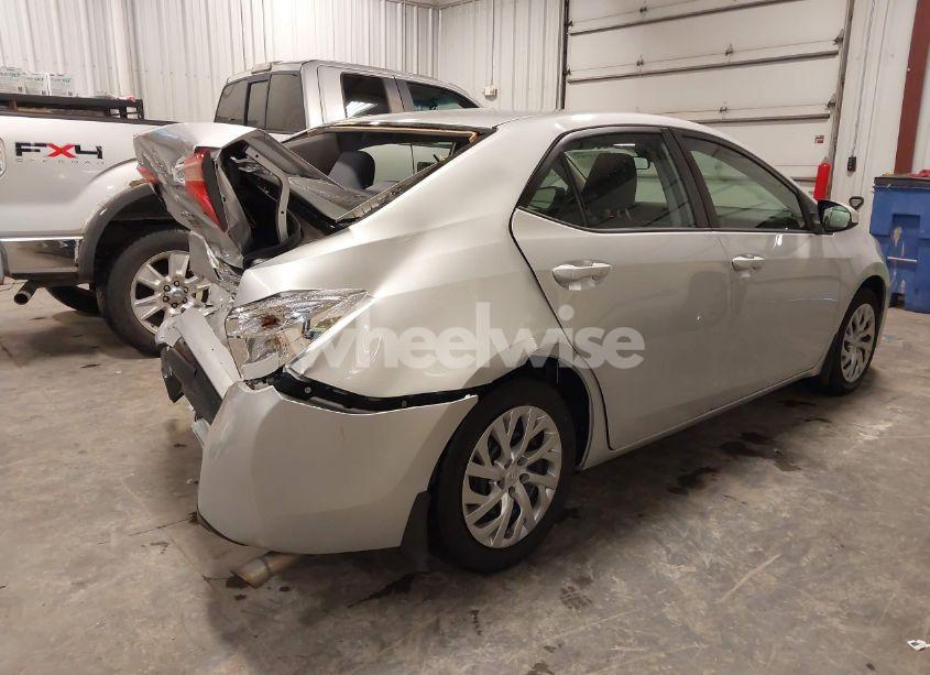 Photo 4 of 2017 Toyota Corolla LE (VIN 2T1BURHE1HC812619)