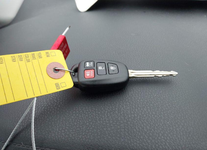 Photo 11 of 2017 Toyota Corolla SE (VIN 2T1BURHE1HC837486)