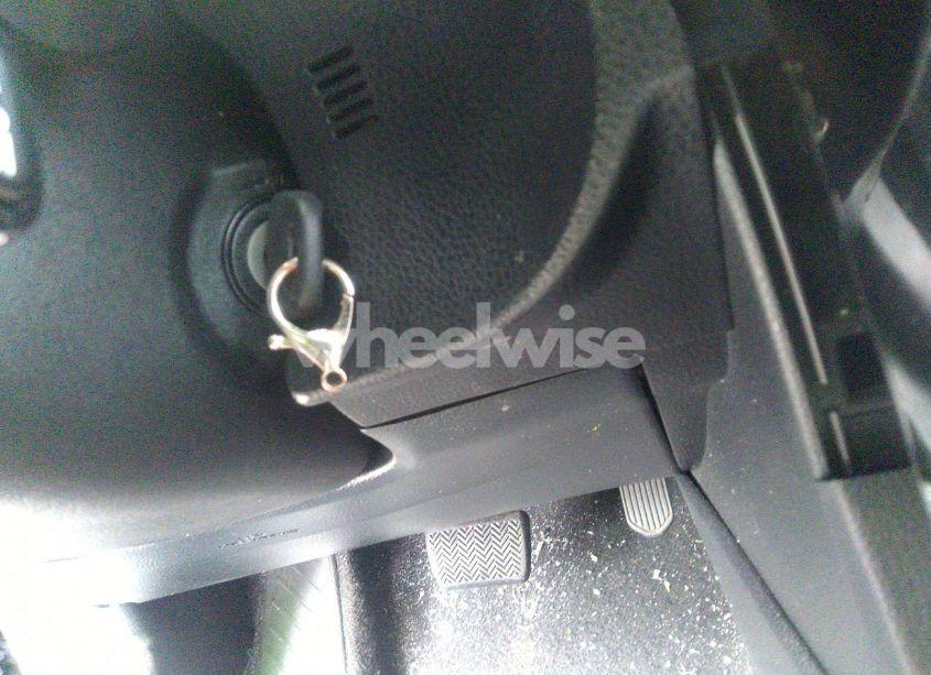 Photo 11 of 2017 Toyota Corolla LE (VIN 2T1BURHE1HC844888)