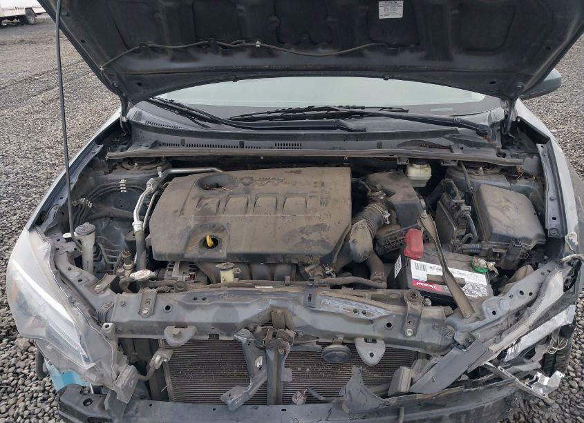 Photo 10 of 2017 Toyota Corolla LE (VIN 2T1BURHE1HC849234)