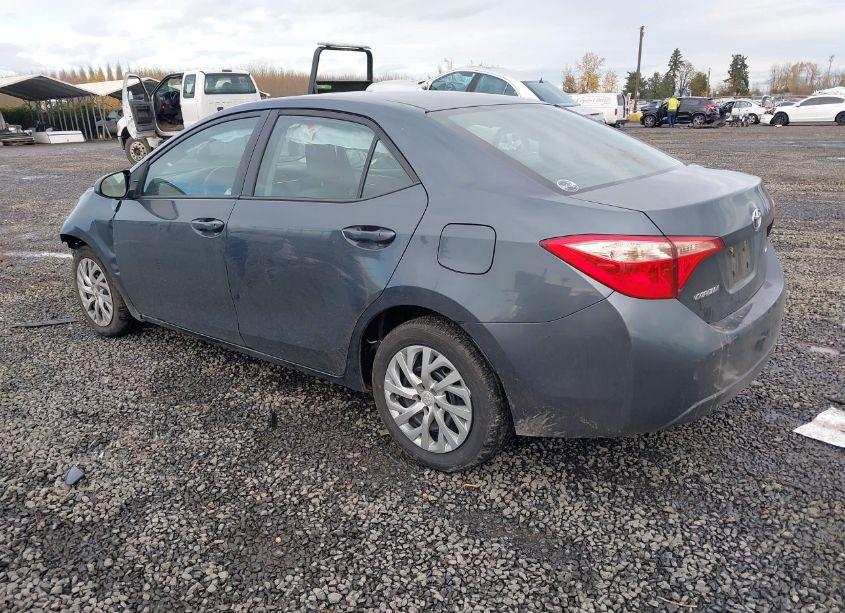 Photo 3 of 2017 Toyota Corolla LE (VIN 2T1BURHE1HC849234)