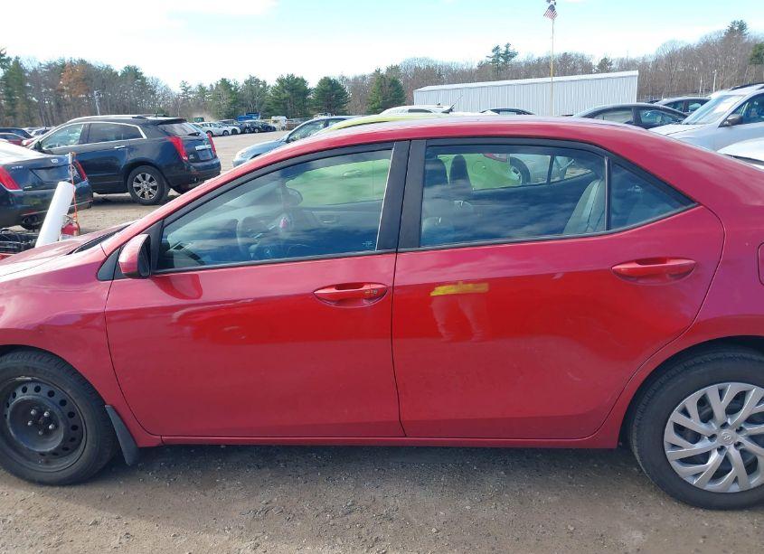 Photo 14 of 2017 Toyota Corolla LE (VIN 2T1BURHE1HC863103)