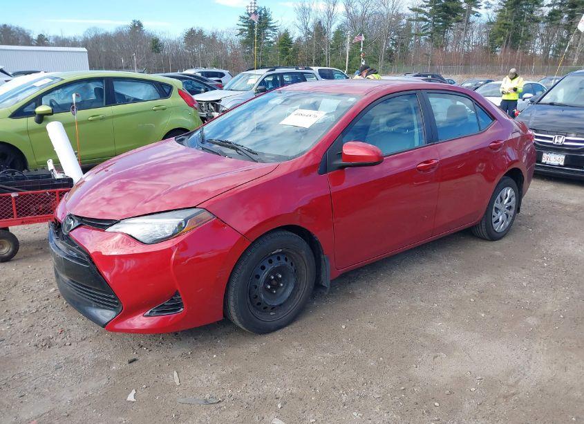 Photo 2 of 2017 Toyota Corolla LE (VIN 2T1BURHE1HC863103)