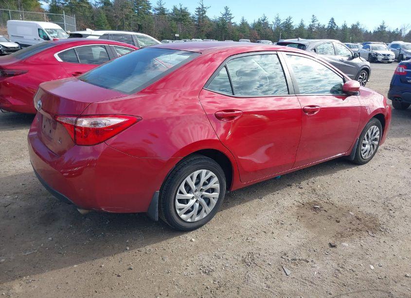 Photo 4 of 2017 Toyota Corolla LE (VIN 2T1BURHE1HC863103)