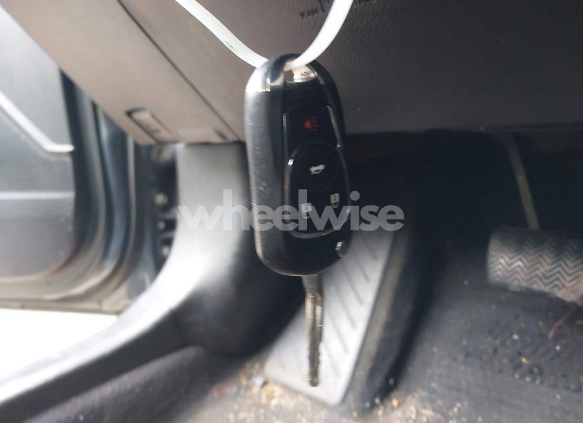 Photo 11 of 2017 Toyota Corolla LE (VIN 2T1BURHE1HC871797)