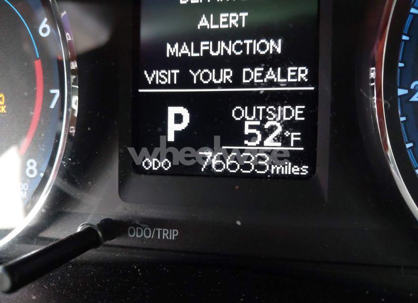 Photo 15 of 2017 Toyota Corolla LE (VIN 2T1BURHE1HC889555)