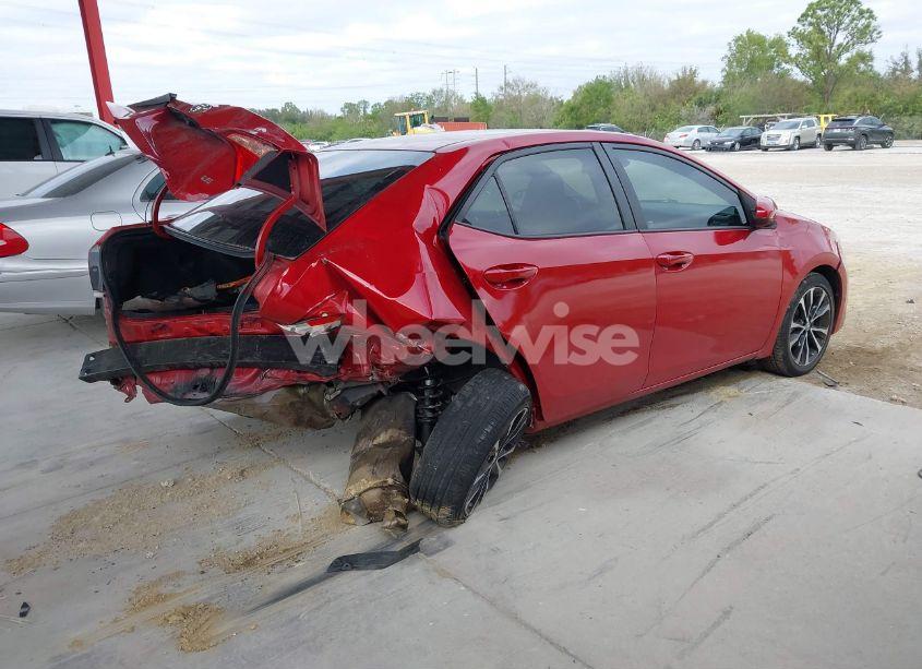 Photo 4 of 2017 Toyota Corolla LE (VIN 2T1BURHE1HC889555)
