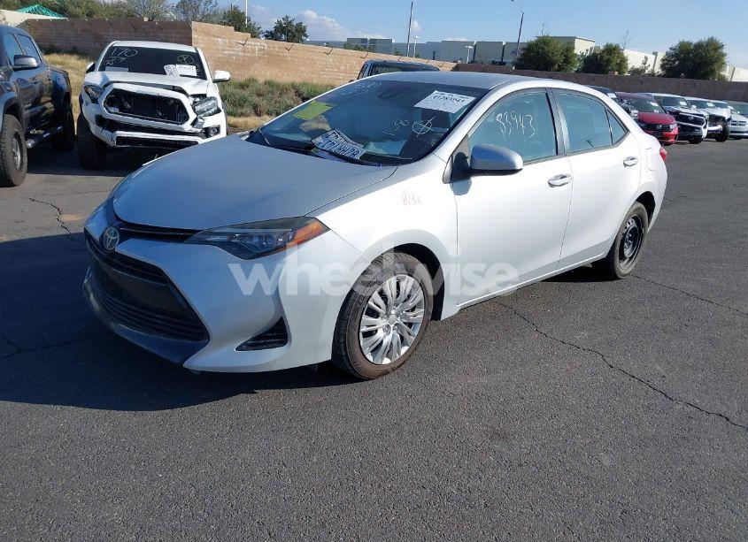 Photo 2 of 2017 Toyota Corolla LE (VIN 2T1BURHE1HC898515)