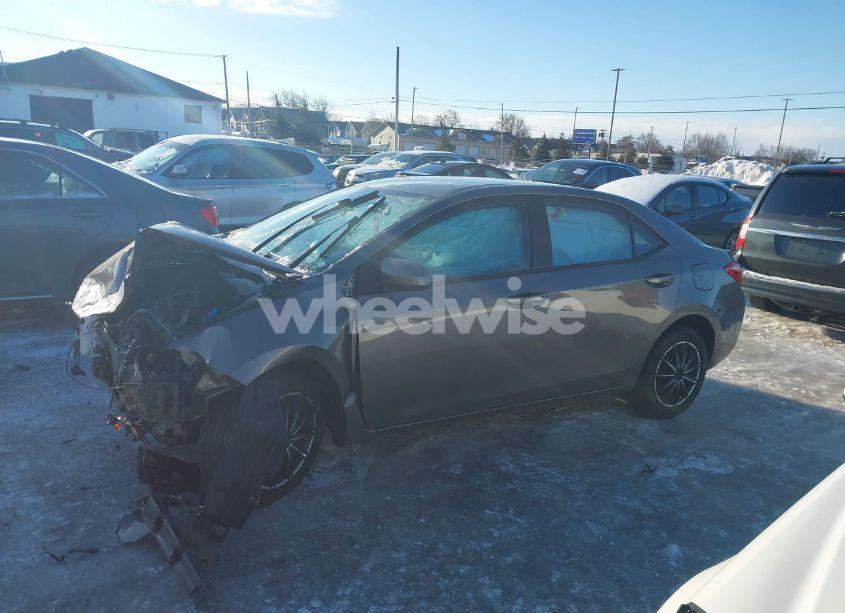 Photo 13 of 2017 Toyota Corolla LE (VIN 2T1BURHE1HC918875)