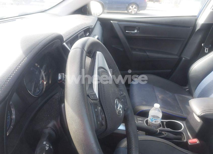 Photo 14 of 2017 Toyota Corolla SE (VIN 2T1BURHE1HC920853)