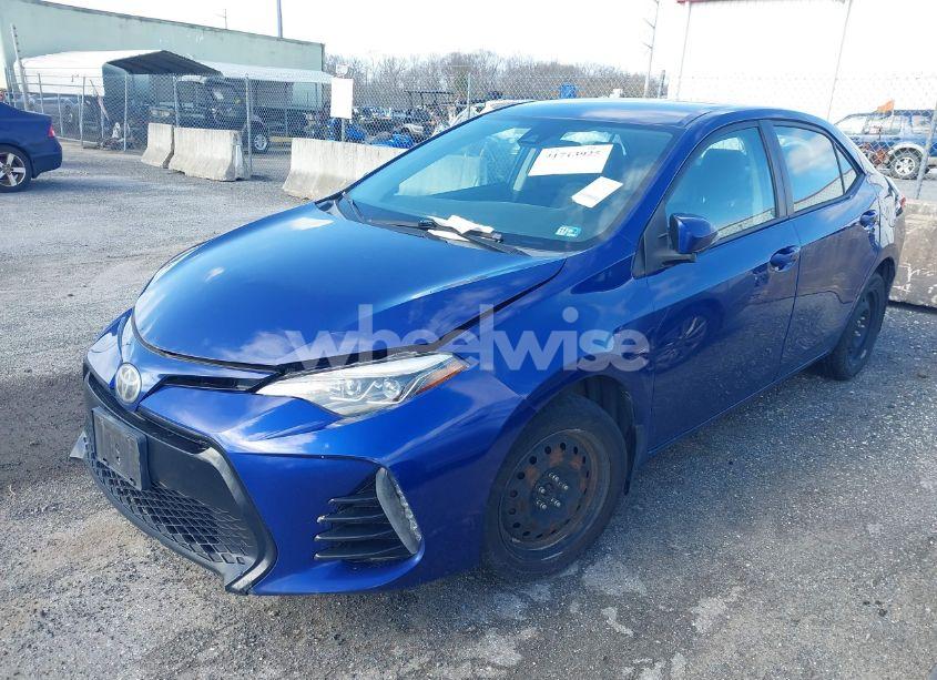 Photo 2 of 2017 Toyota Corolla SE (VIN 2T1BURHE1HC920853)