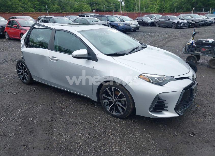 2017 Toyota Corolla XSE (VIN 2T1BURHE1HC942738) main photo