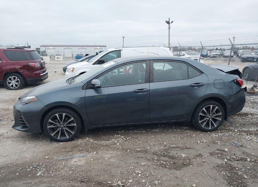 Photo 14 of 2017 Toyota Corolla XSE (VIN 2T1BURHE1HC944764)