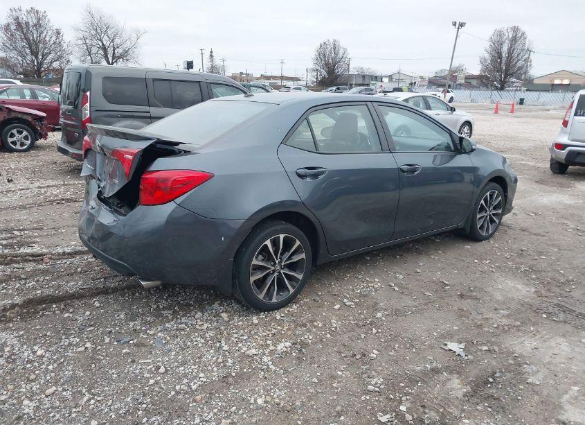 Photo 4 of 2017 Toyota Corolla XSE (VIN 2T1BURHE1HC944764)