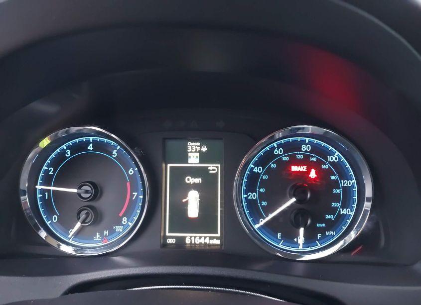 Photo 7 of 2017 Toyota Corolla XSE (VIN 2T1BURHE1HC944764)