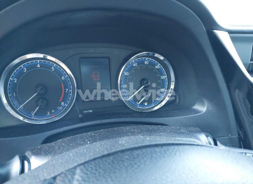 Photo 7 of 2017 Toyota Corolla LE (VIN 2T1BURHE1HC958163)