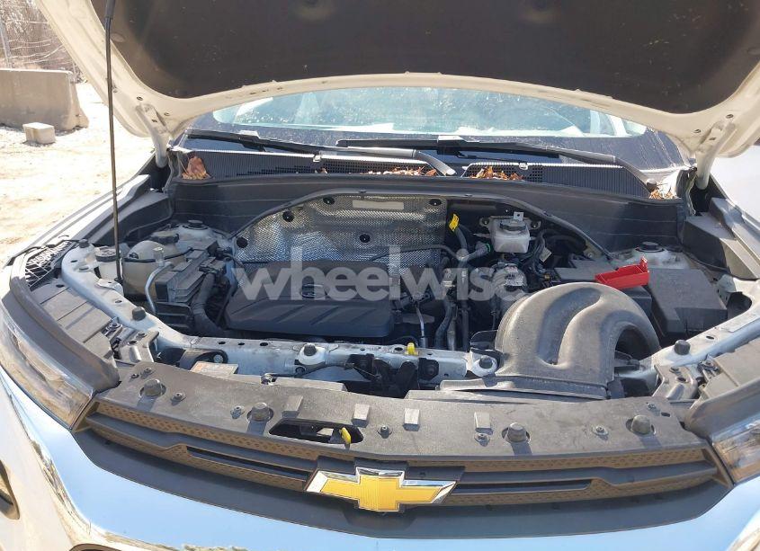 Photo 10 of 2021 Chevrolet Trailblazer AWD LT (VIN 2T1BURHE1JC******)