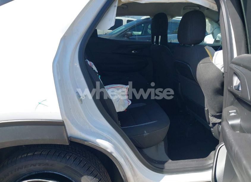 Photo 8 of 2021 Chevrolet Trailblazer AWD LT (VIN 2T1BURHE1JC******)