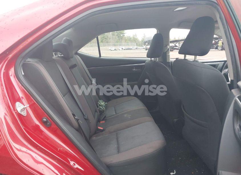 Photo 8 of 2018 Toyota Corolla LE (VIN 2T1BURHE1JC003661)