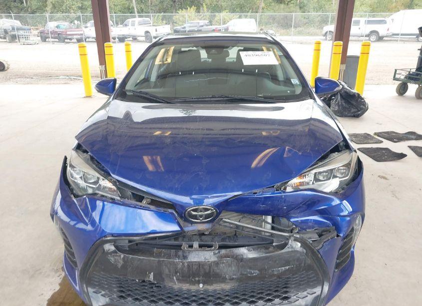 Photo 12 of 2018 Toyota Corolla SE (VIN 2T1BURHE1JC007824)