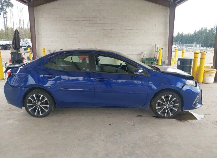 Photo 13 of 2018 Toyota Corolla SE (VIN 2T1BURHE1JC007824)