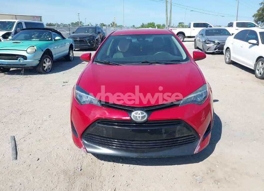 Photo 12 of 2018 Toyota Corolla LE (VIN 2T1BURHE1JC011808)