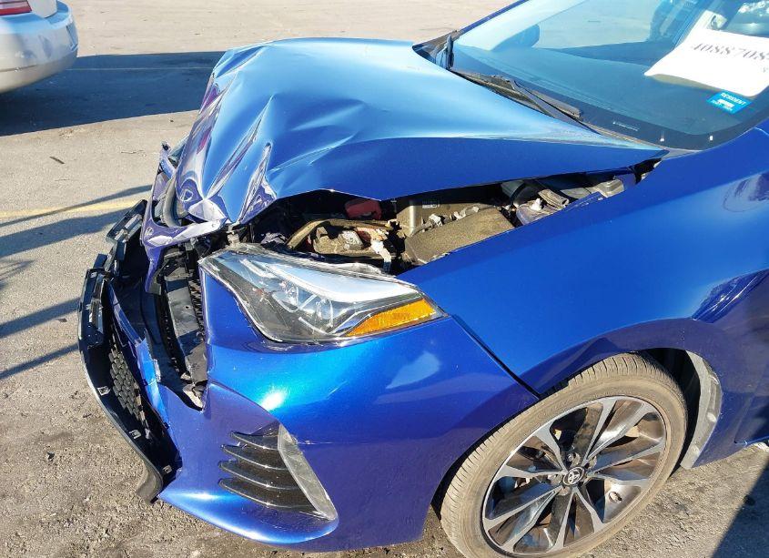 Photo 18 of 2018 Toyota Corolla XSE (VIN 2T1BURHE1JC027216)