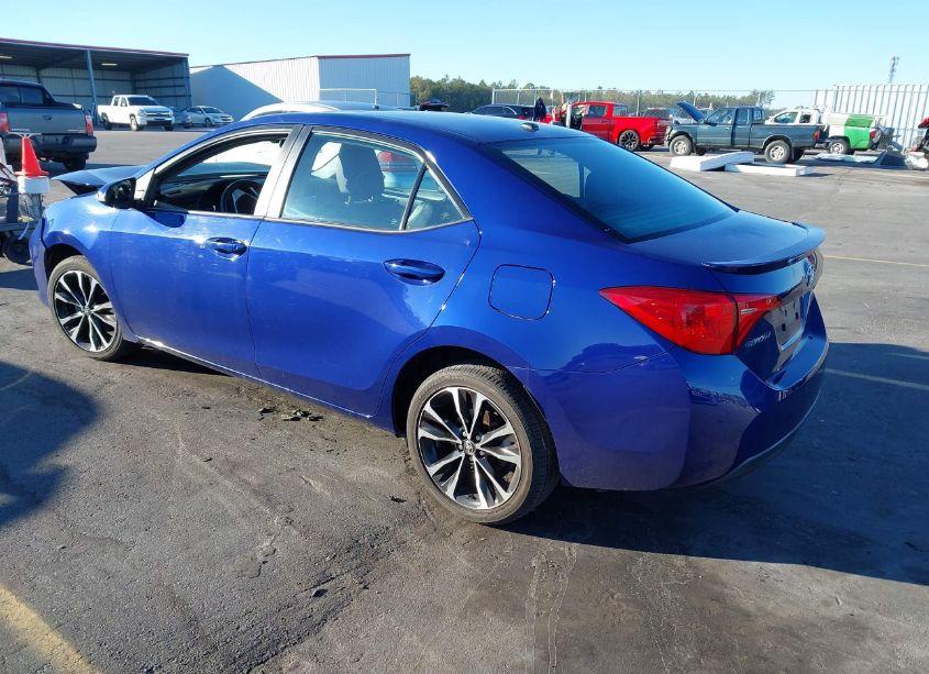 Photo 3 of 2018 Toyota Corolla XSE (VIN 2T1BURHE1JC027216)