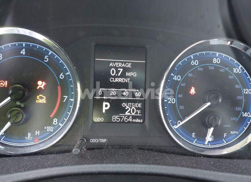 Photo 7 of 2018 Toyota Corolla LE (VIN 2T1BURHE1JC030942)