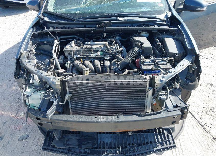 Photo 6 of 2018 Toyota Corolla SE (VIN 2T1BURHE1JC031797)