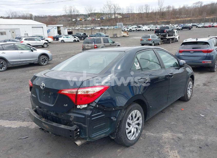 Photo 4 of 2018 Toyota Corolla LE (VIN 2T1BURHE1JC049149)