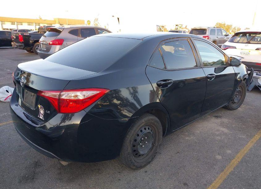 Photo 4 of 2018 Toyota Corolla LE (VIN 2T1BURHE1JC055288)