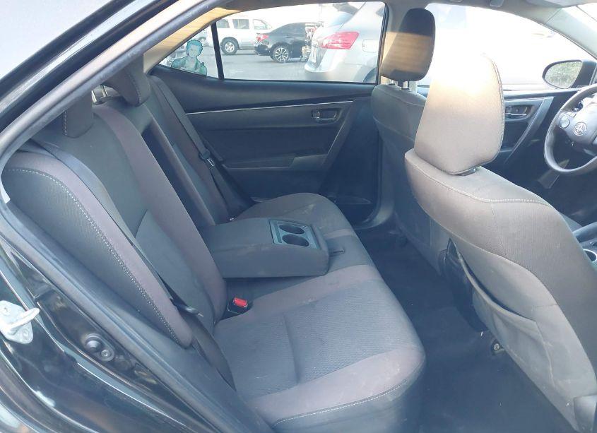 Photo 8 of 2018 Toyota Corolla LE (VIN 2T1BURHE1JC055288)