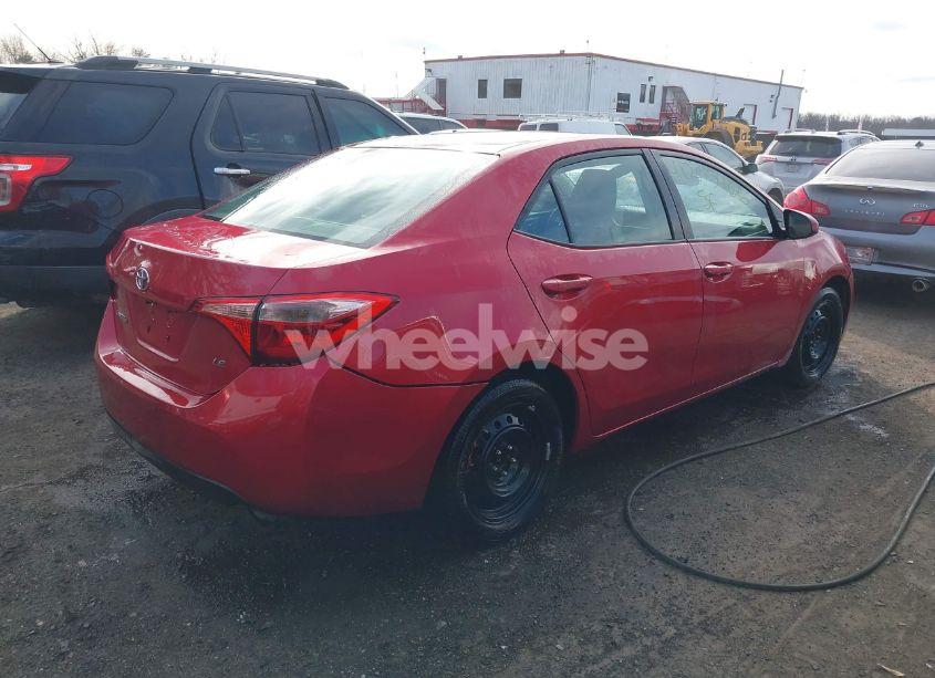 Photo 4 of 2018 Toyota Corolla LE (VIN 2T1BURHE1JC055615)