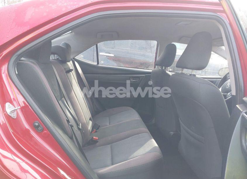 Photo 8 of 2018 Toyota Corolla LE (VIN 2T1BURHE1JC055615)