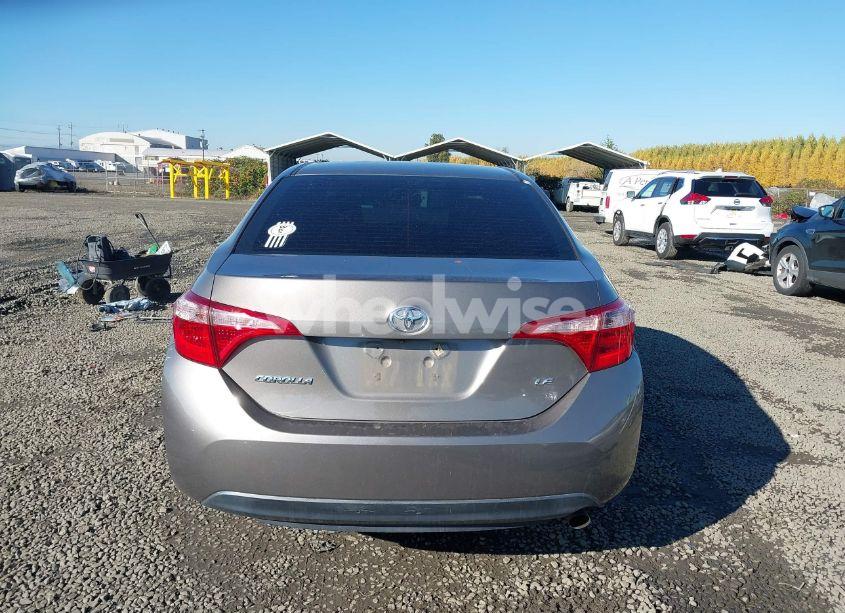 Photo 17 of 2018 Toyota Corolla LE (VIN 2T1BURHE1JC066355)