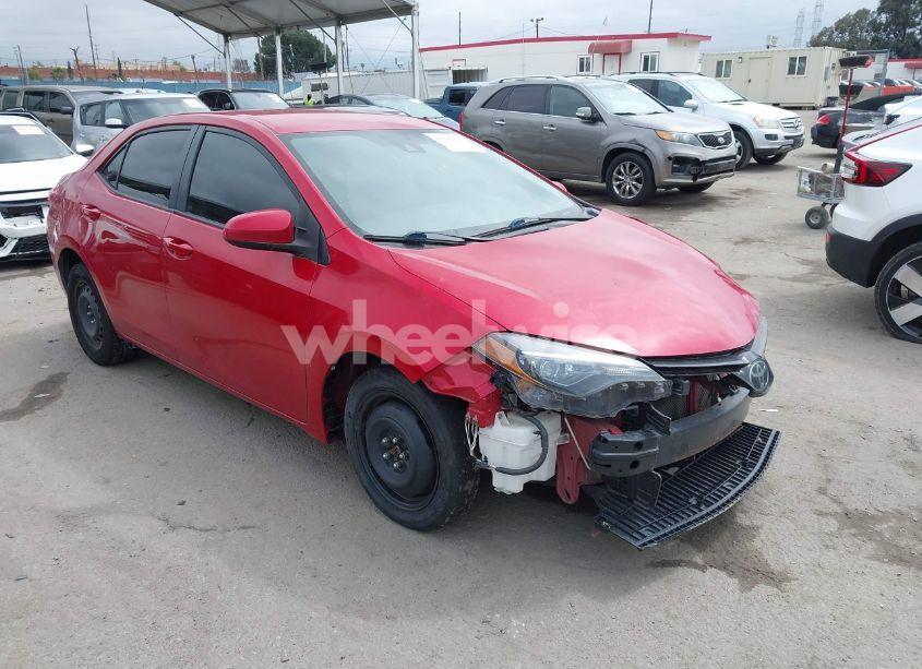 2018 Toyota Corolla LE (VIN 2T1BURHE1JC068106) main photo