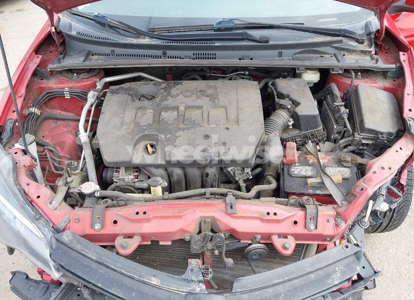 Photo 10 of 2018 Toyota Corolla LE (VIN 2T1BURHE1JC068106)