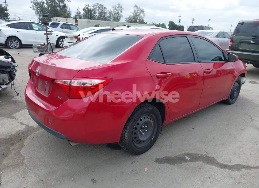 Photo 4 of 2018 Toyota Corolla LE (VIN 2T1BURHE1JC068106)