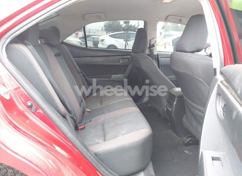 Photo 8 of 2018 Toyota Corolla LE (VIN 2T1BURHE1JC068106)