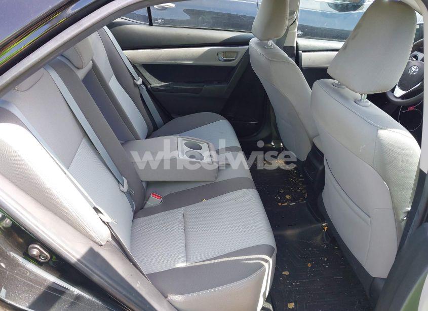 Photo 8 of 2018 Toyota Corolla LE (VIN 2T1BURHE1JC082619)