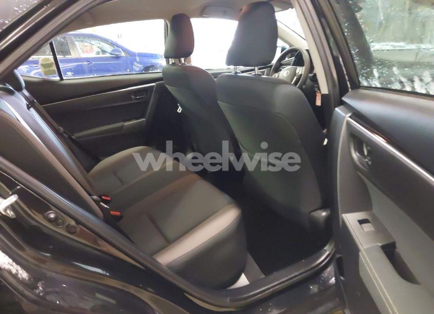 Photo 8 of 2018 Toyota Corolla LE (VIN 2T1BURHE1JC118485)