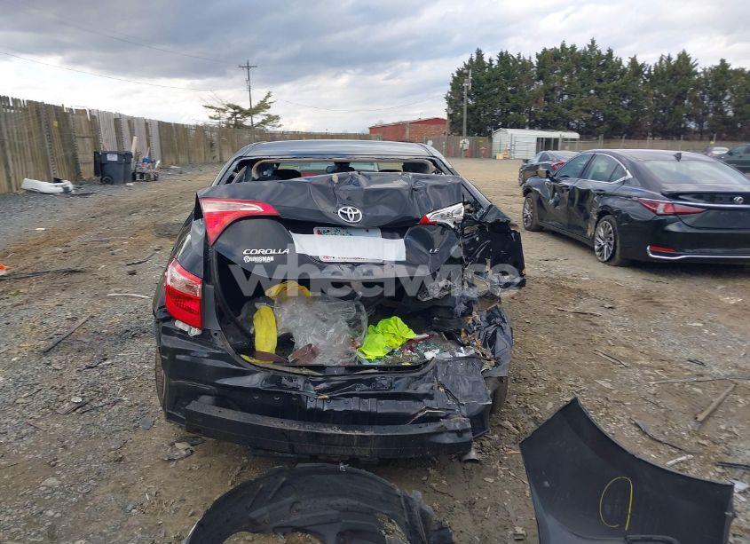 Photo 16 of 2018 Toyota Corolla LE (VIN 2T1BURHE1JC966995)